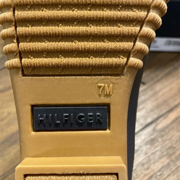 Tommy Hilfiger Rainah Snow Duck Boot Rain Dark Blue Size 7 M Preppy Classic NEW - Picture 7 of 8